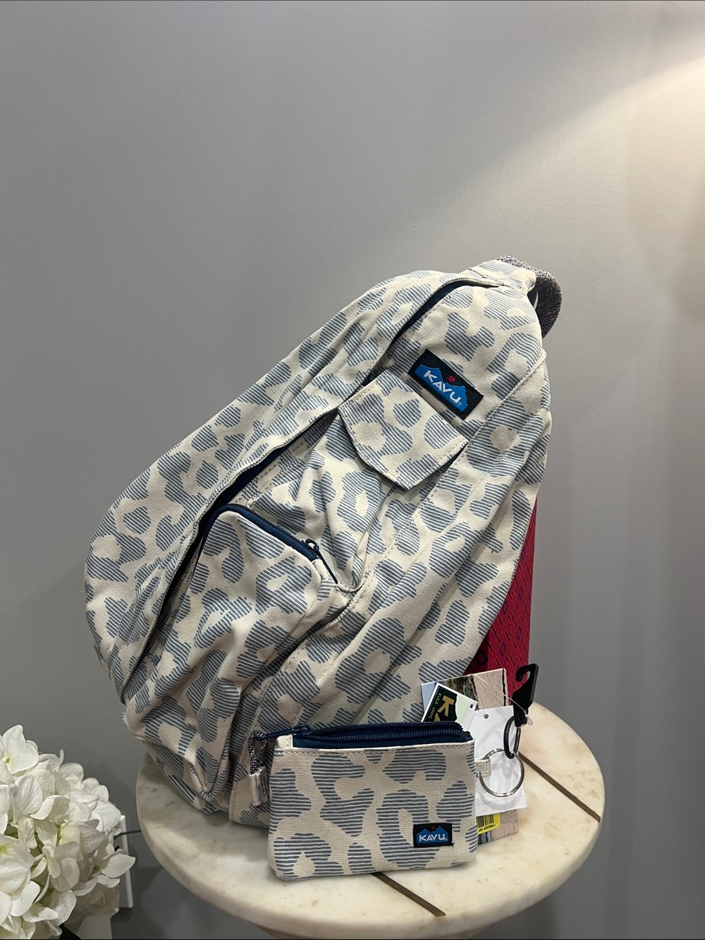 New Kavu crossbody bag Stirling blue Panthera with Matching Pouch